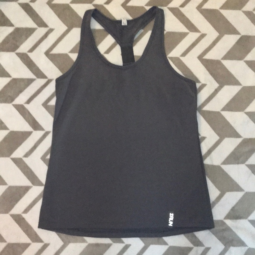 Under Armour tank